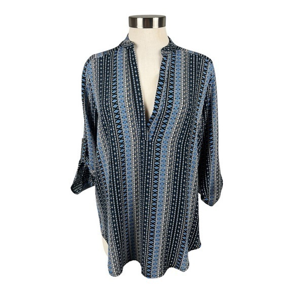 Evereve Allison Joy‎ Navy Blue Print 3/4 Length Sleeve Top Medium - Picture 1 of 7